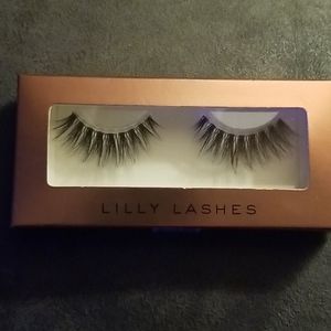 Lashes